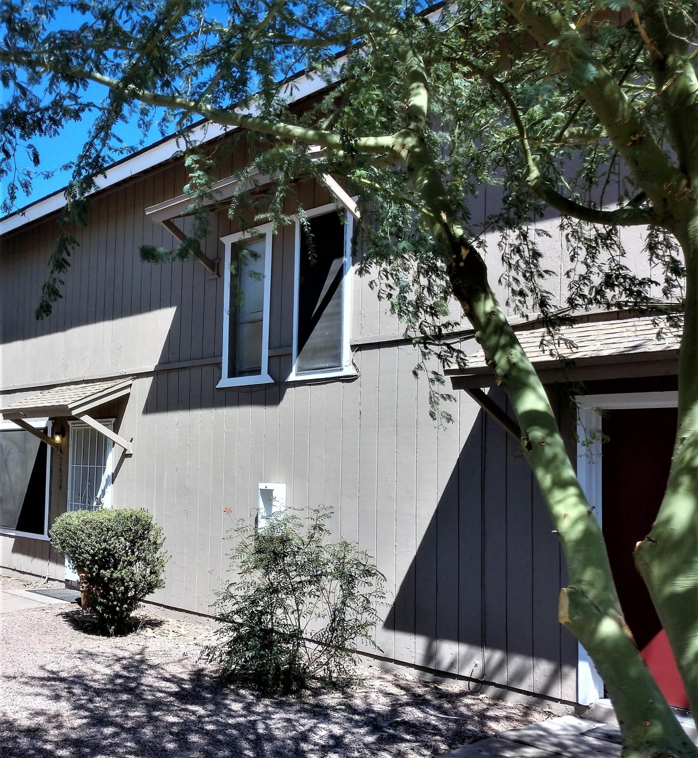 Stablized 2 Bedroom 1.5 Bath Townhown 4 plex