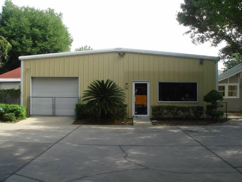 Office And Commercial Building