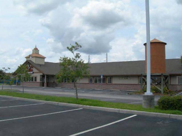 Retail/Restaurant Building For Sale