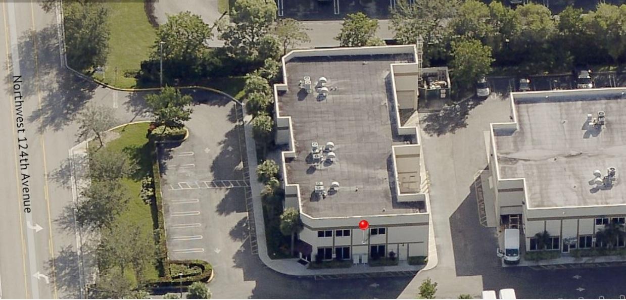 For Sale Office/Warehouse Corner Unit 2000 SF