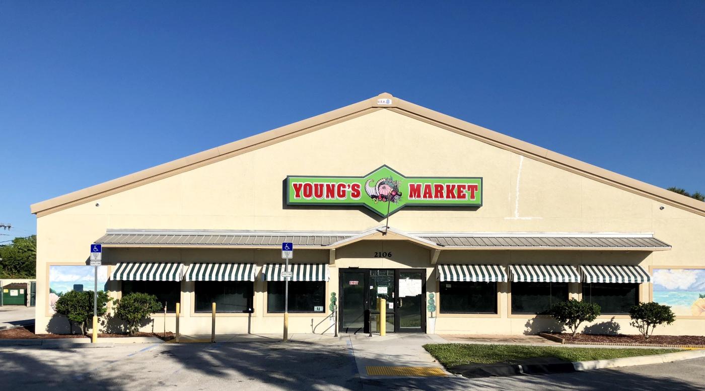 5,950 SF Building On S. US Hwy 1