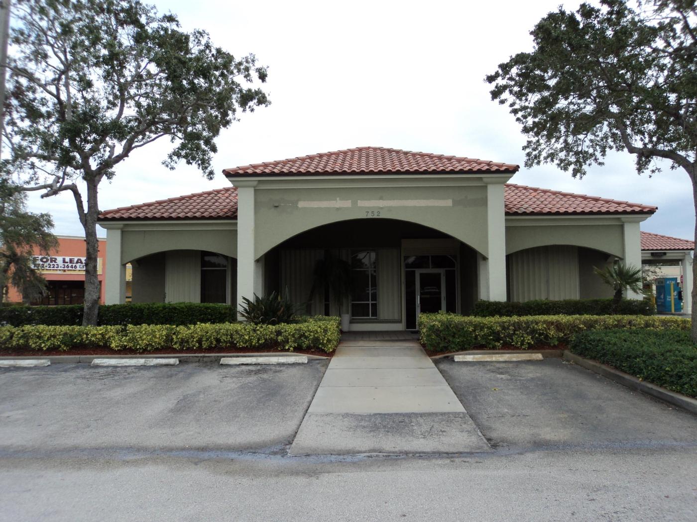 3,116 SF Former Bank On US 1 For Sale