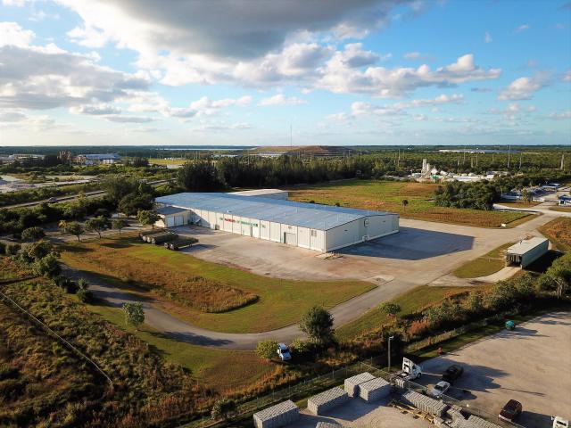 Manufacturing / Distribution Facility