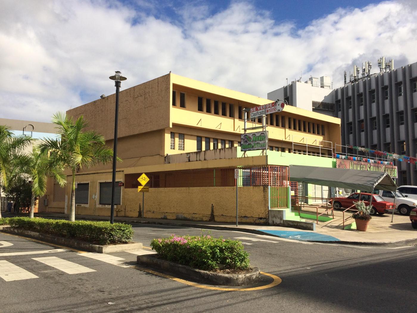 Commercial Building in Bayamon FOR SALE