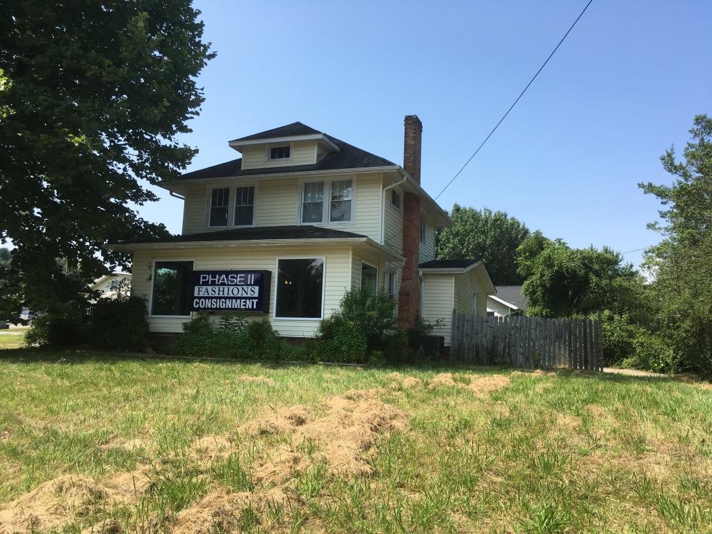 3811 Asheville Highway