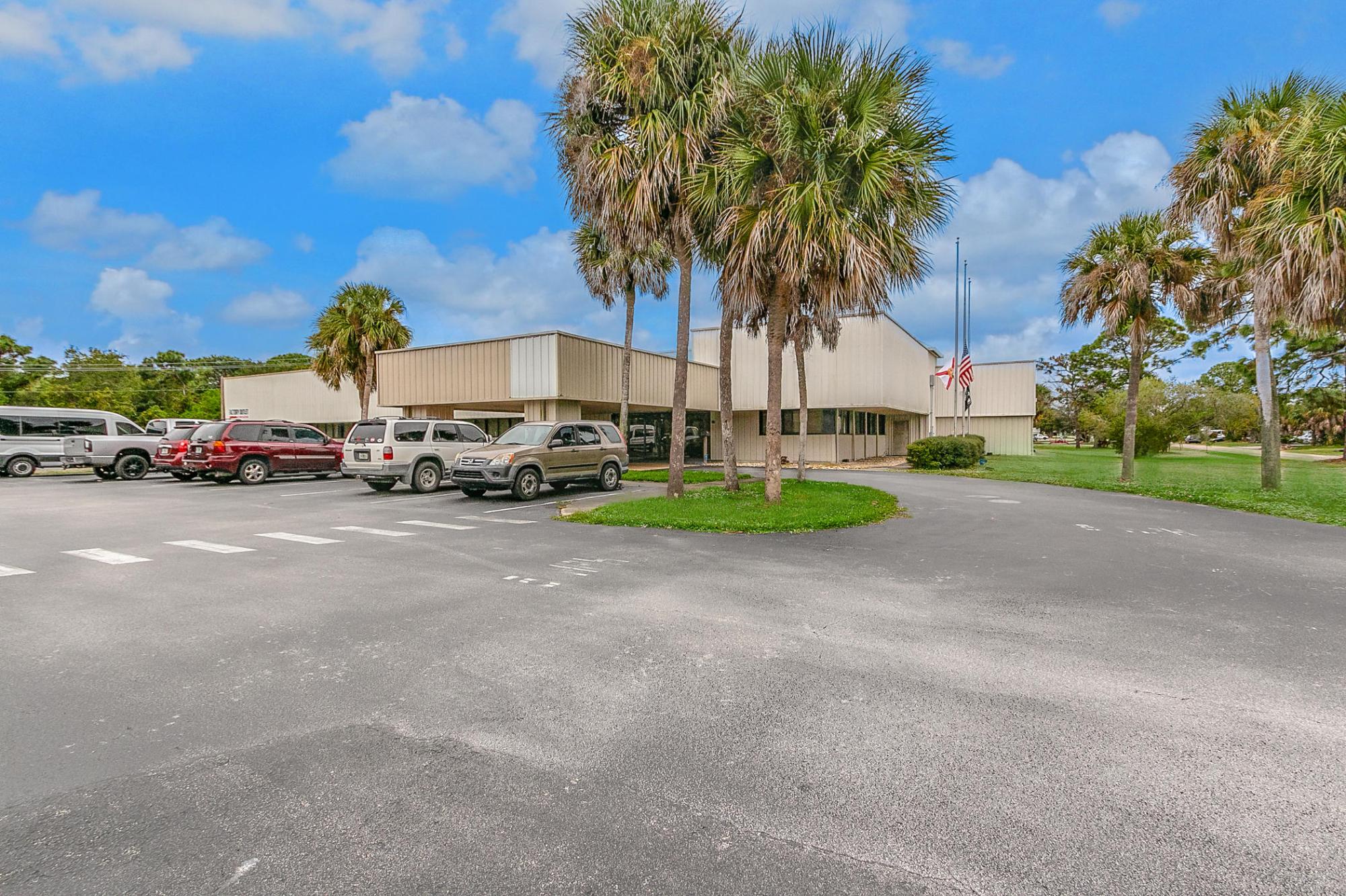 UNDER CONTRACT 2144 Franklin Dr.