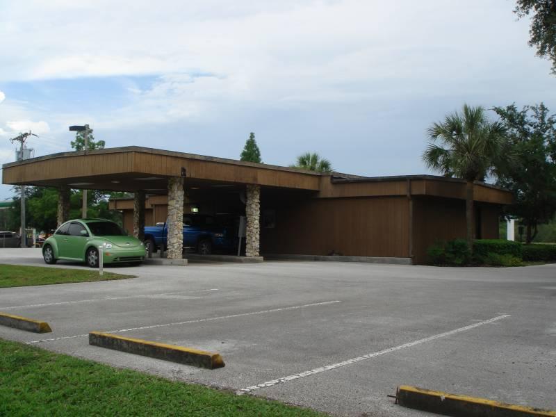 Professional/Retail Building