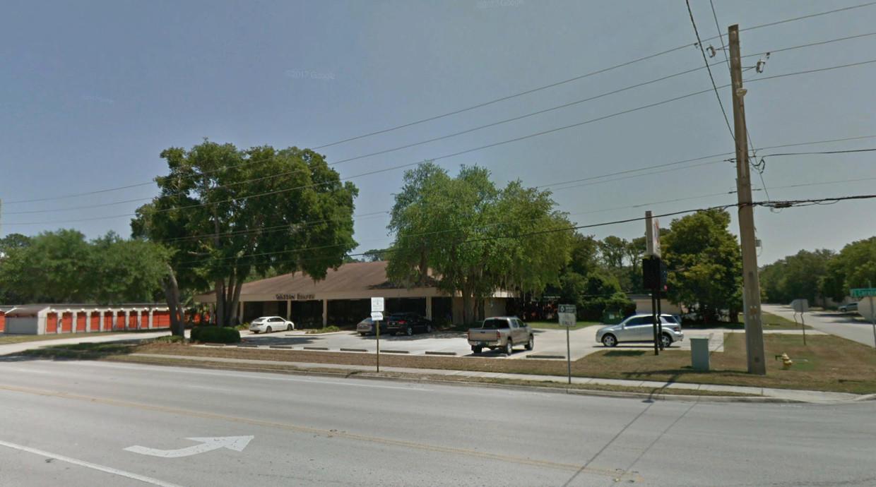 Retail/Office Property For Sale