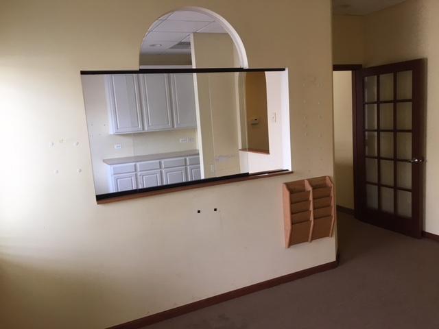 Office Condo in McHenry