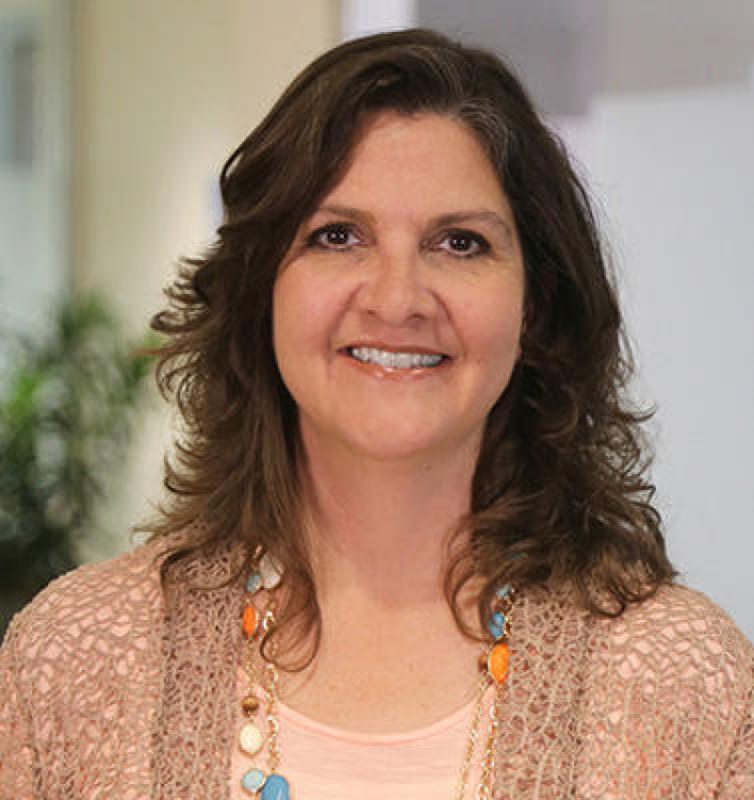 Alicia Teed, CCIM