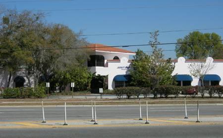 HIGH PROFILE MIXED USE BUILDING