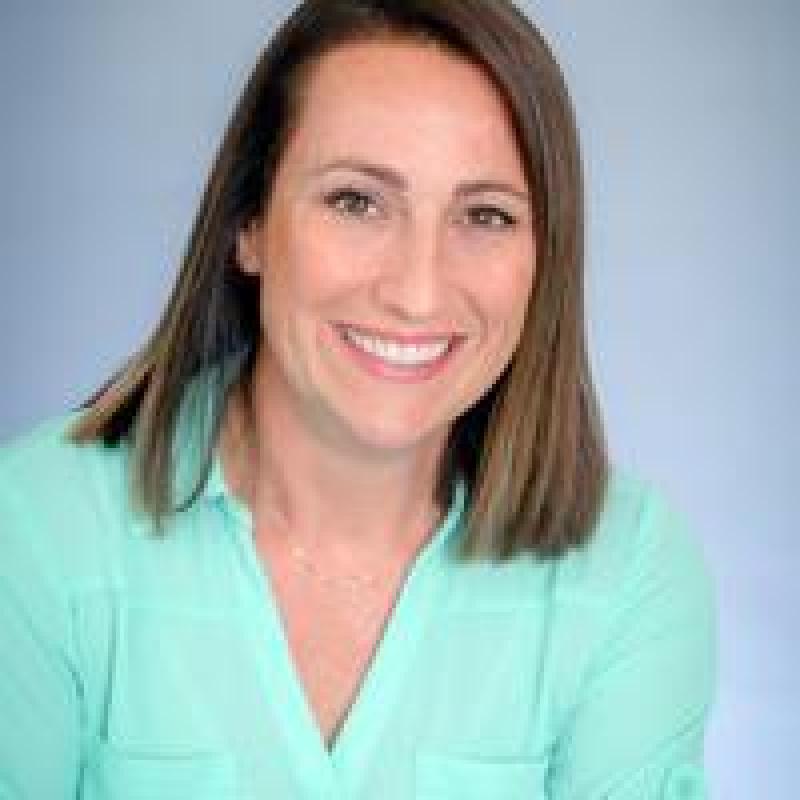 Farrah L. Lemanski, CCIM