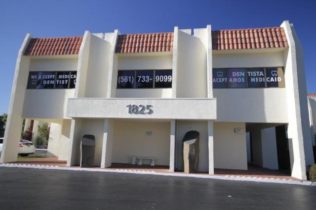 Forest Hill Professional Plaza
