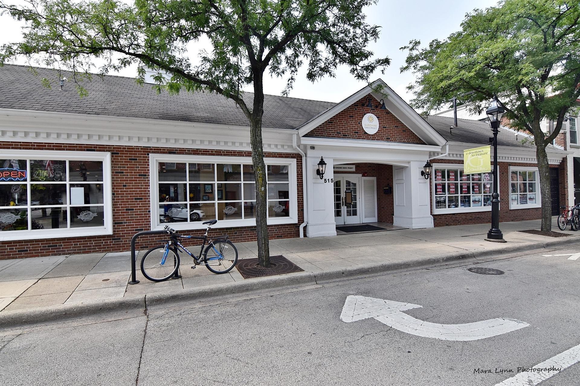515 Crescent Blvd