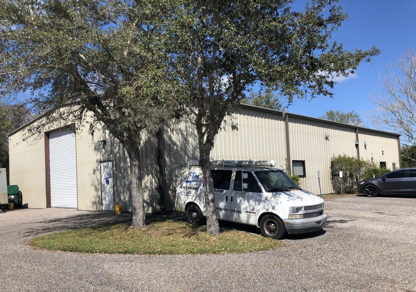 5,000± SF Warehouse/Office Building