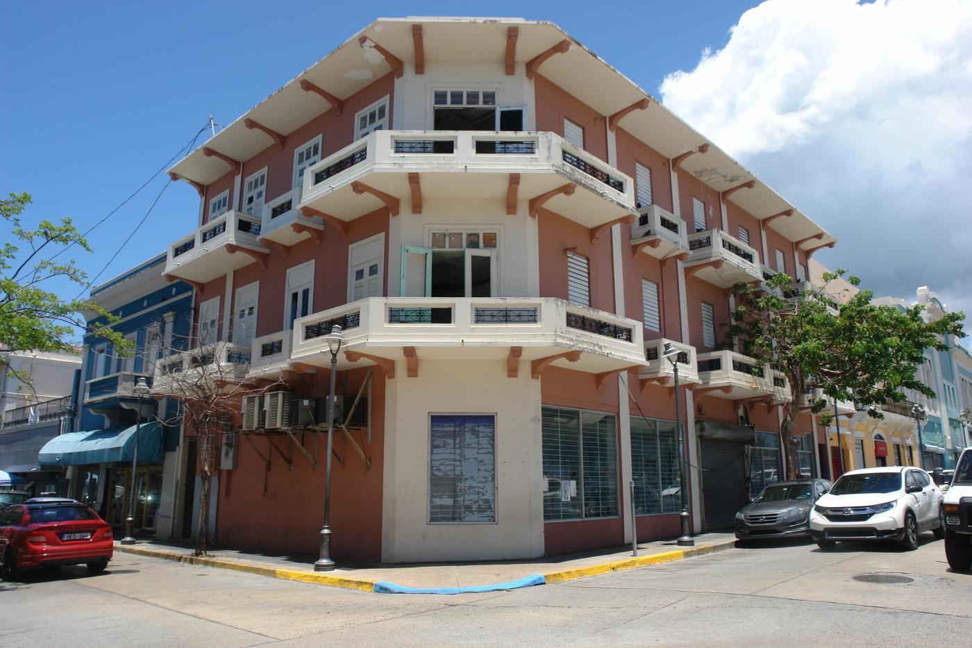 Guayama Town Core Commercial Bldg FOR SALE