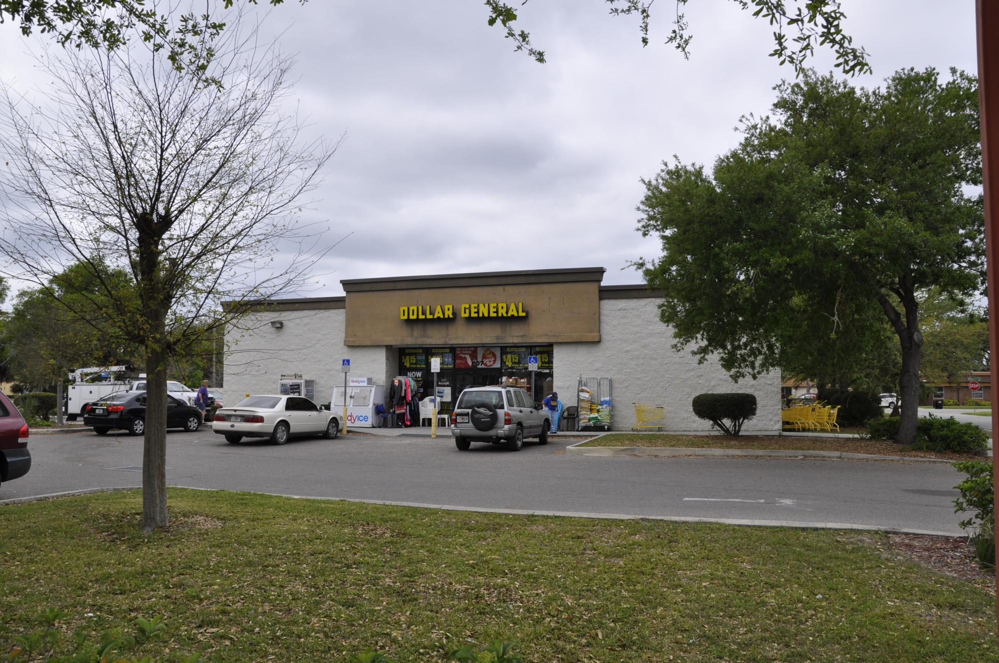 607 N. Central Ave. in Umatilla