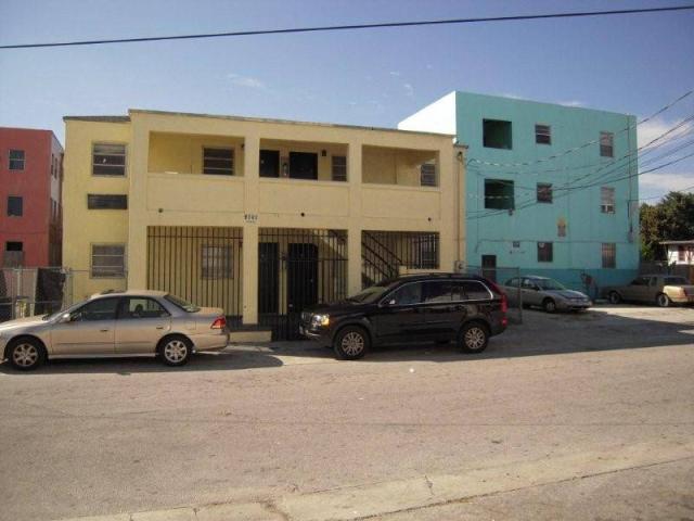 8 Unit Apartment Building