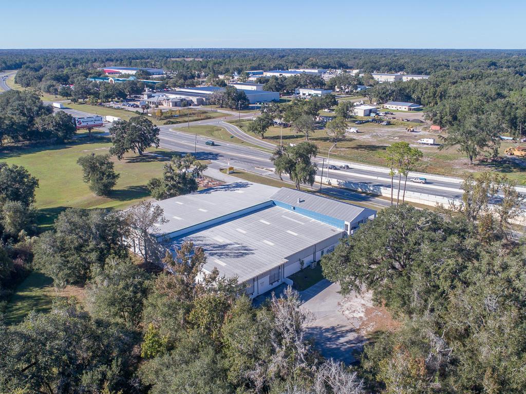 Retail Warehouse on 44