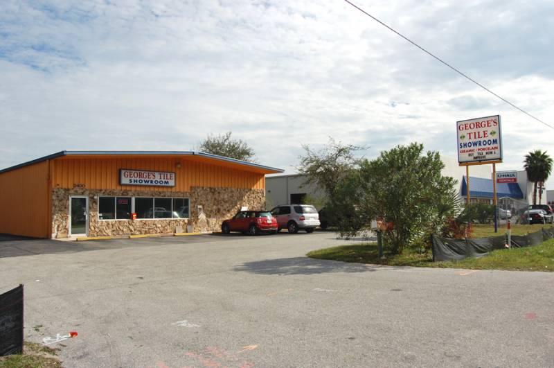 Free Standing Warehouse/Showroom on US301