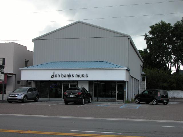 South Tampa Retail Building