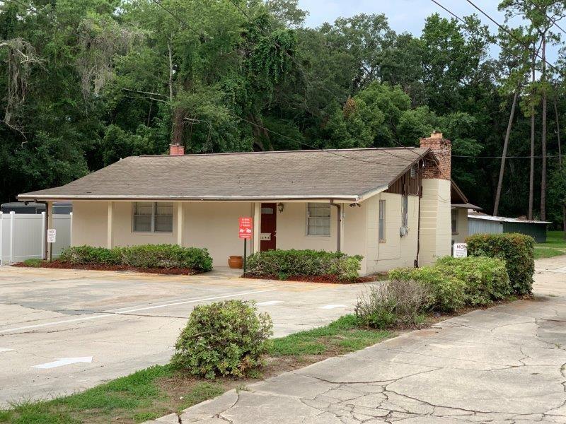 Freestanding Office with Utility Bldg in OP