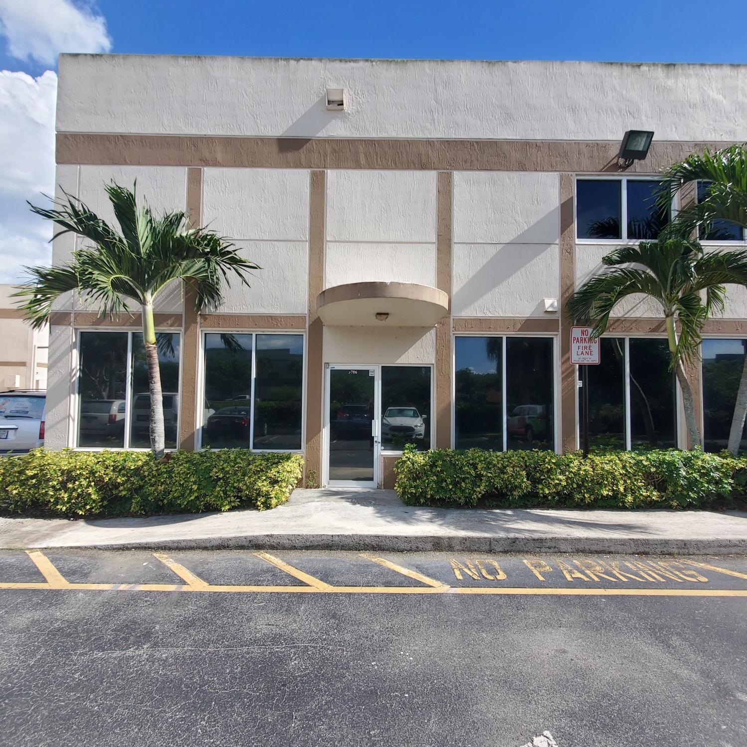 Office/Warehouse, 1400 SQFT, Coral Springs