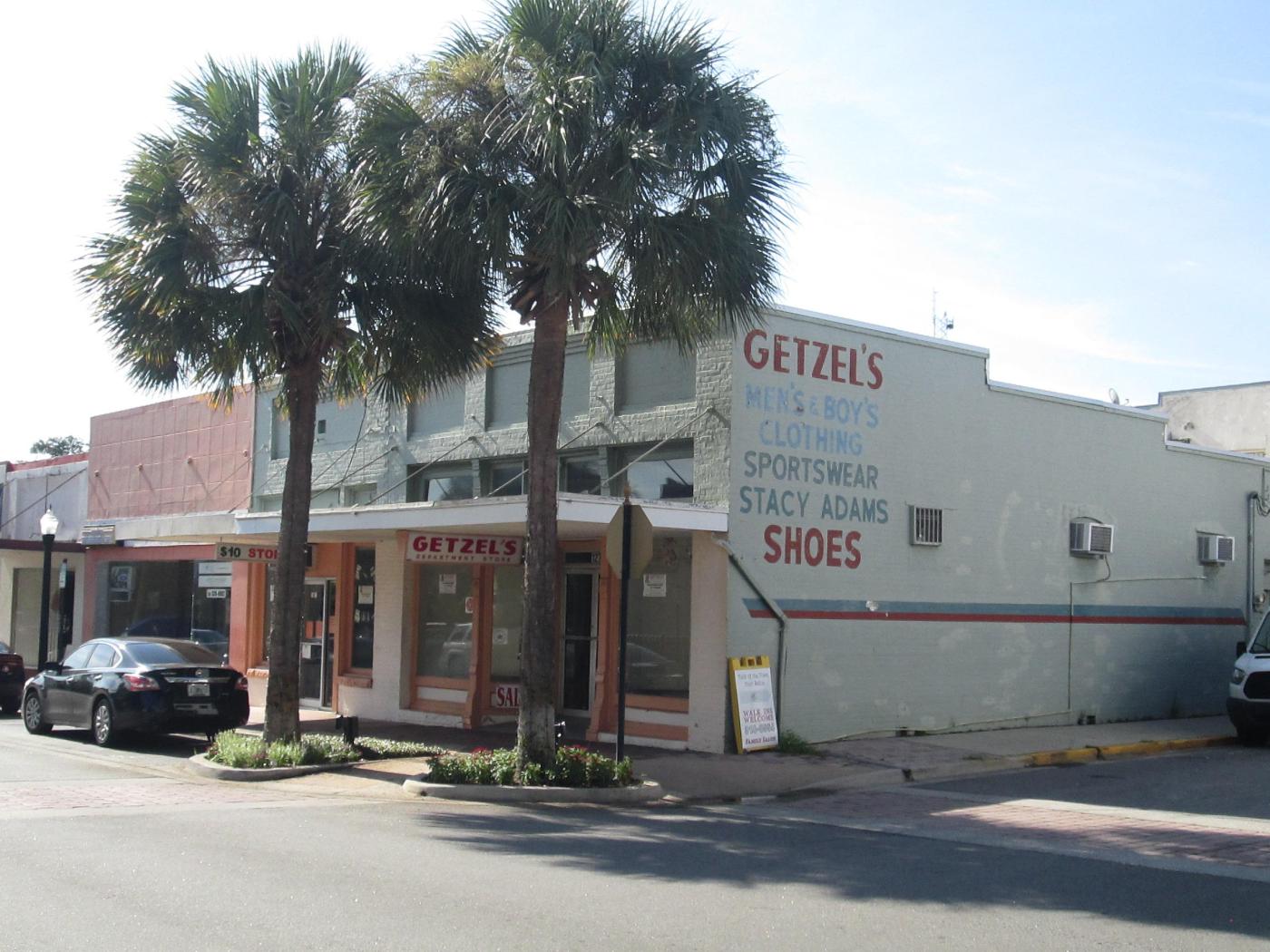 Downtown Leesburg Retail
