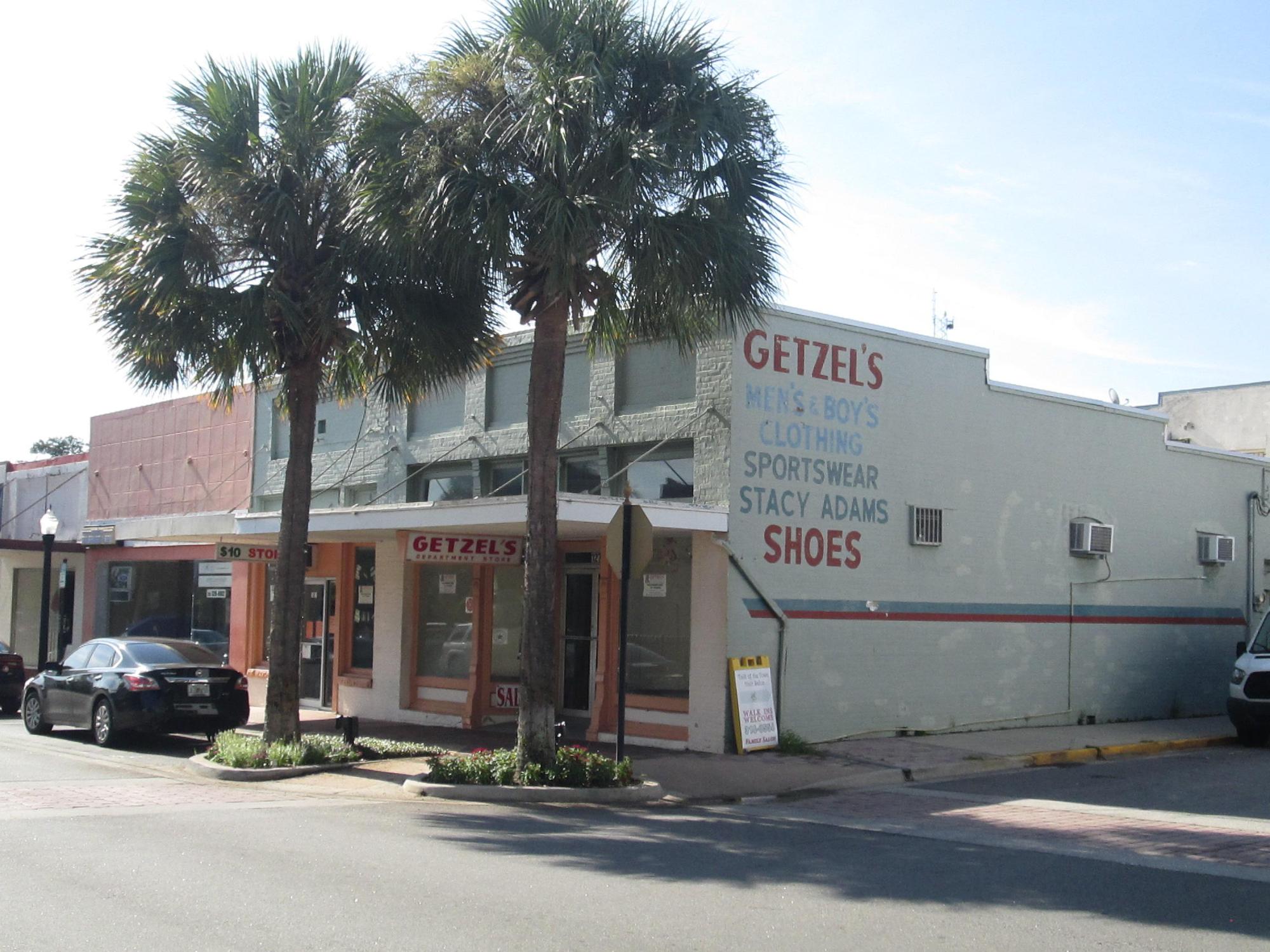 Downtown Leesburg Retail