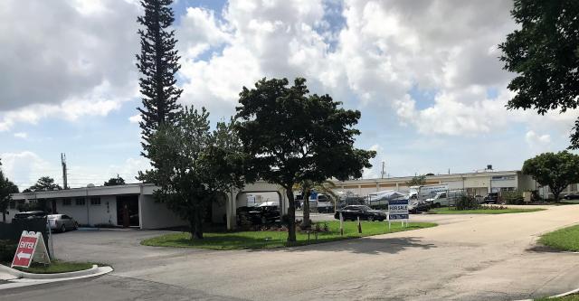 Multi Tenant Office/ Warehouse Building