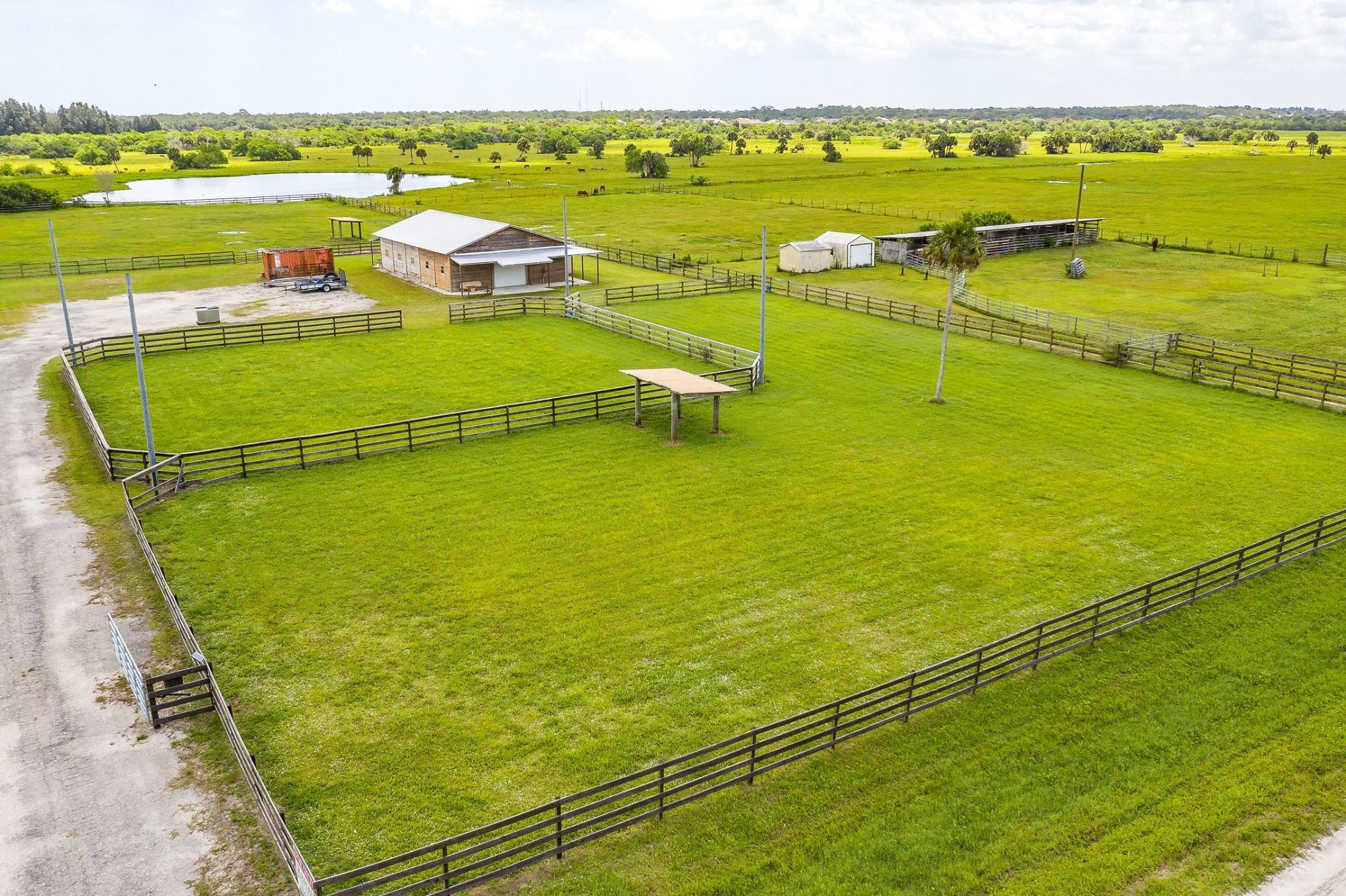Rockledge Equestrian 3.07 Acres with Barn