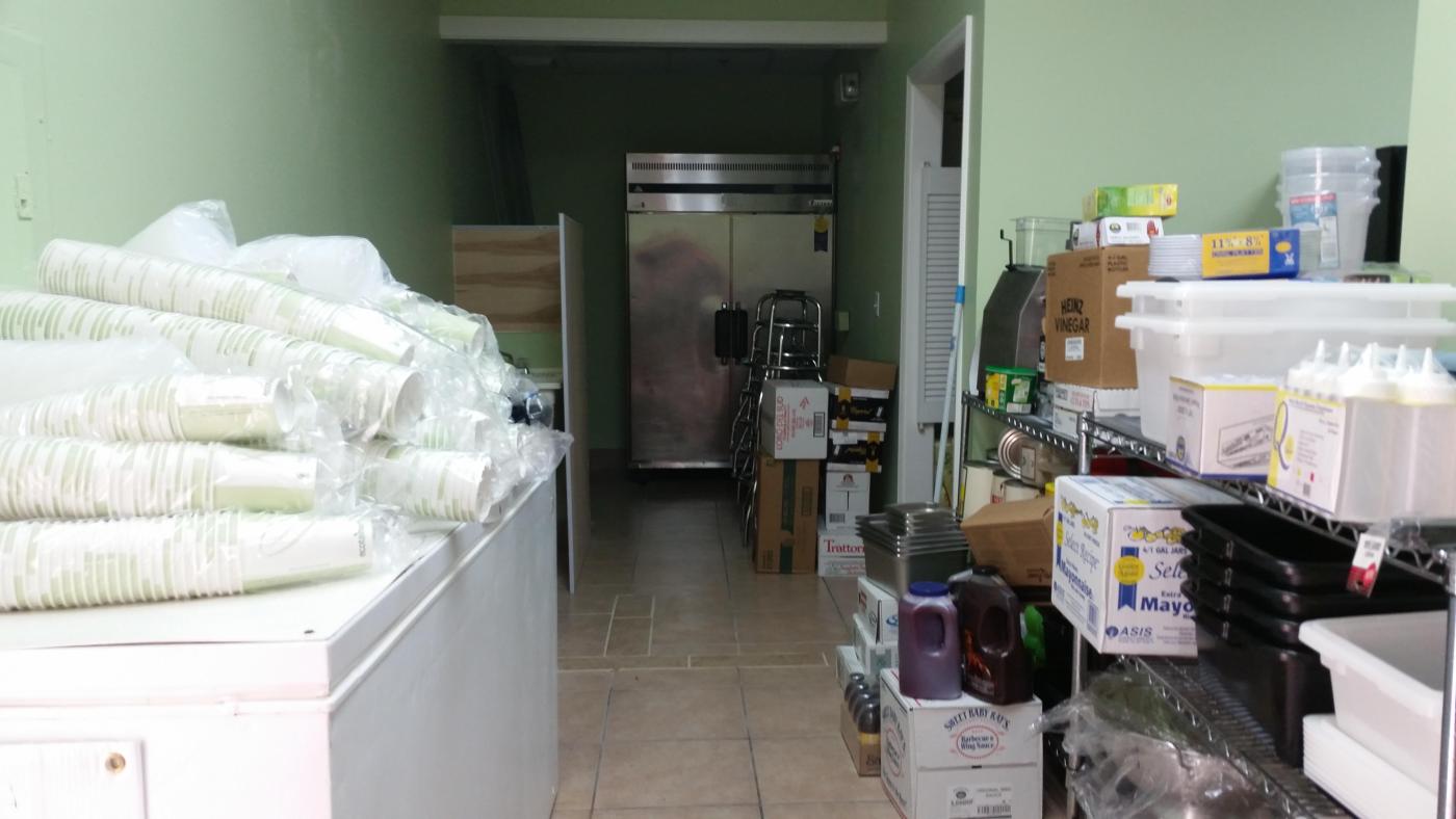 Restaurant condo with exclusivity