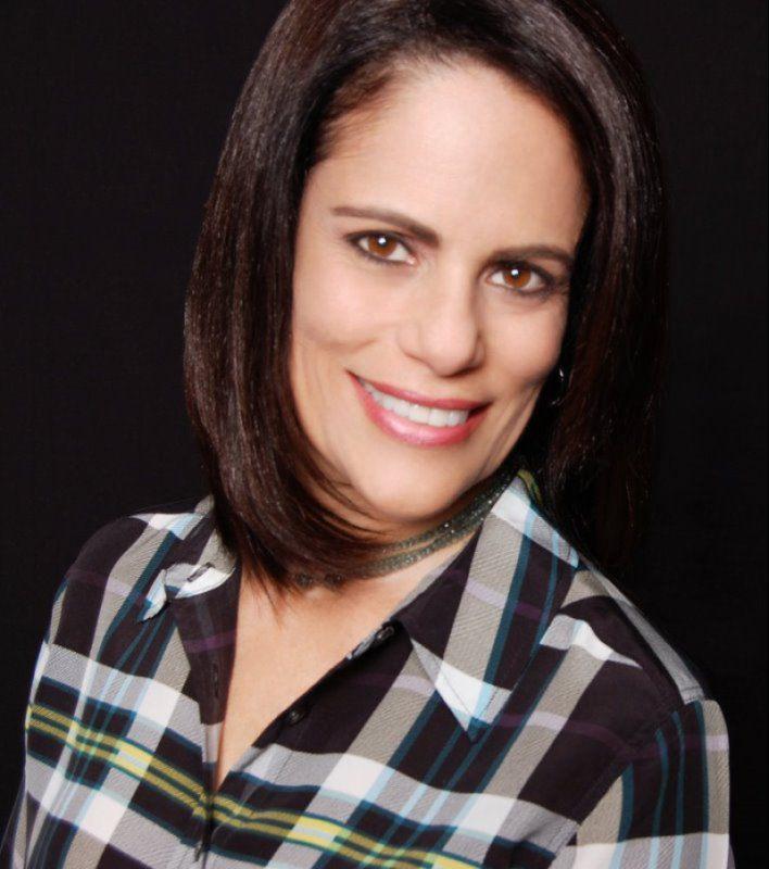 Lysis Castro