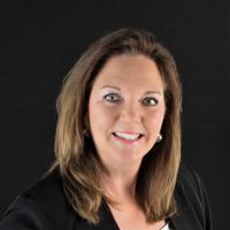 Pam Yungblut, CCIM