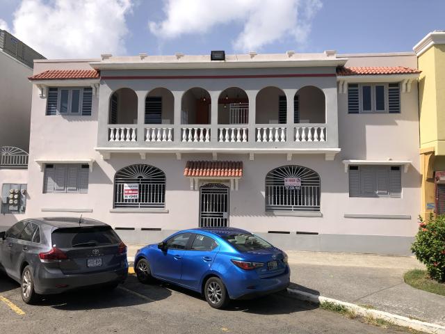 San Juan Apartment Building