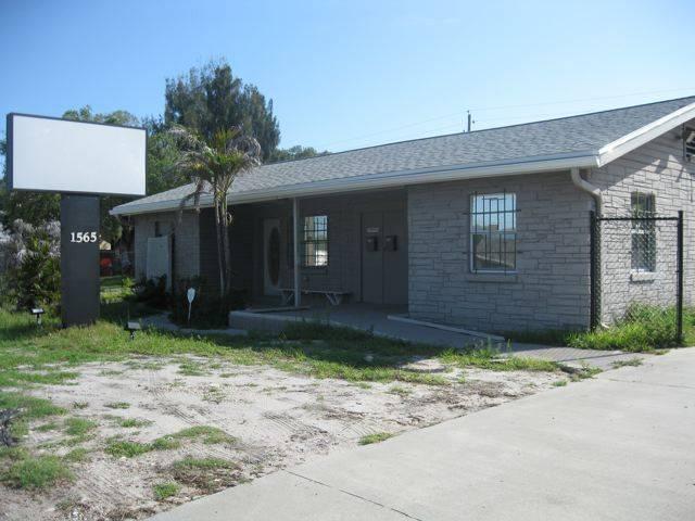 Bank owned US 1 Retail/Service Building
