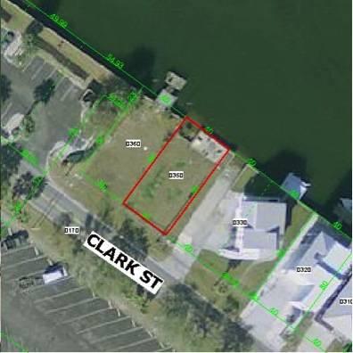 3200 Sq. Ft Water Front Lot in Hudson