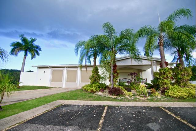 Comercial/ Institucional Property for Sale