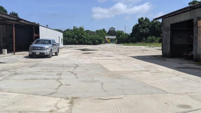 10 acres I-2 zoning cleared with utiilities