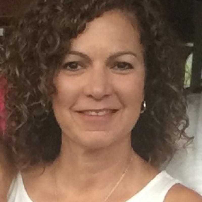 Vivian Zengotita