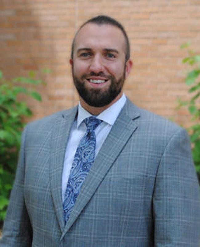 Jake Hallauer, CCIM