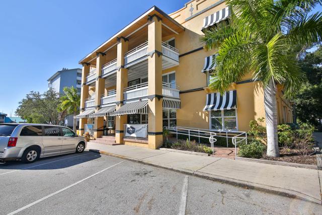 Crusader Office Building Palmetto