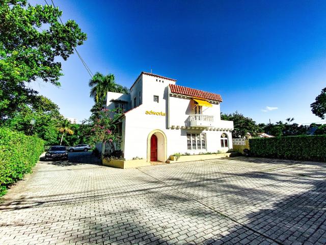 Villa Caparra, Guaynabo Prime Property - SALE