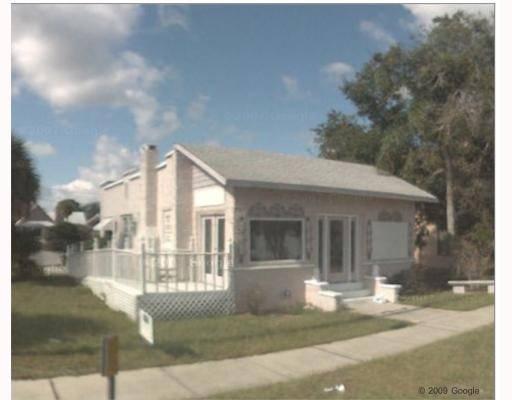 Business / Office with Curb Appeal & Frontage
