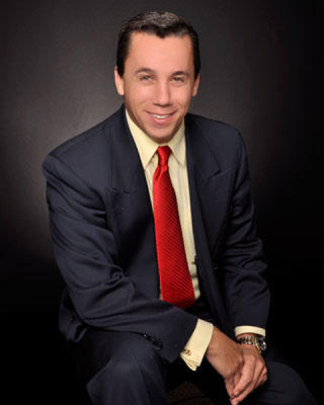 Bruce Elliott
