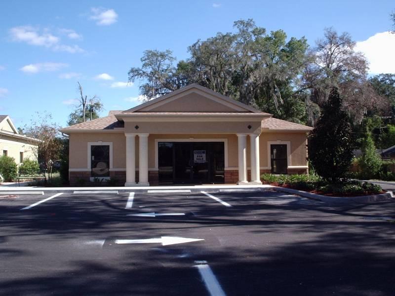 Strawberry Oaks Center