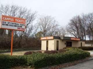 Drive-Thru on the Cumberland Strip