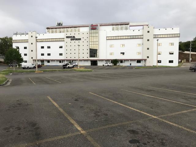 Mayaguez Medical Emporium Office PH 6,527 SF
