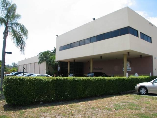 9590 Office Warehouse