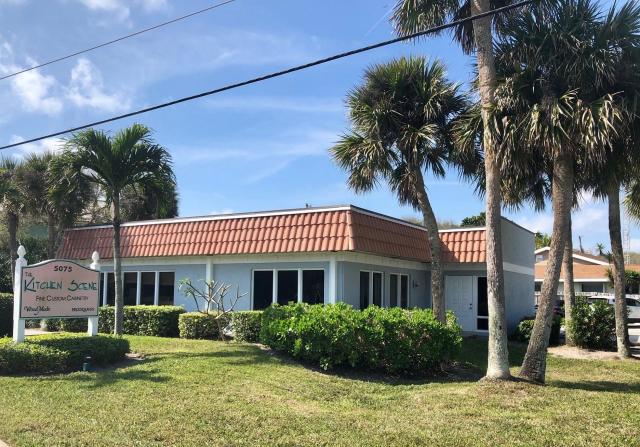 1,651 SF Beachside Office Bldg.